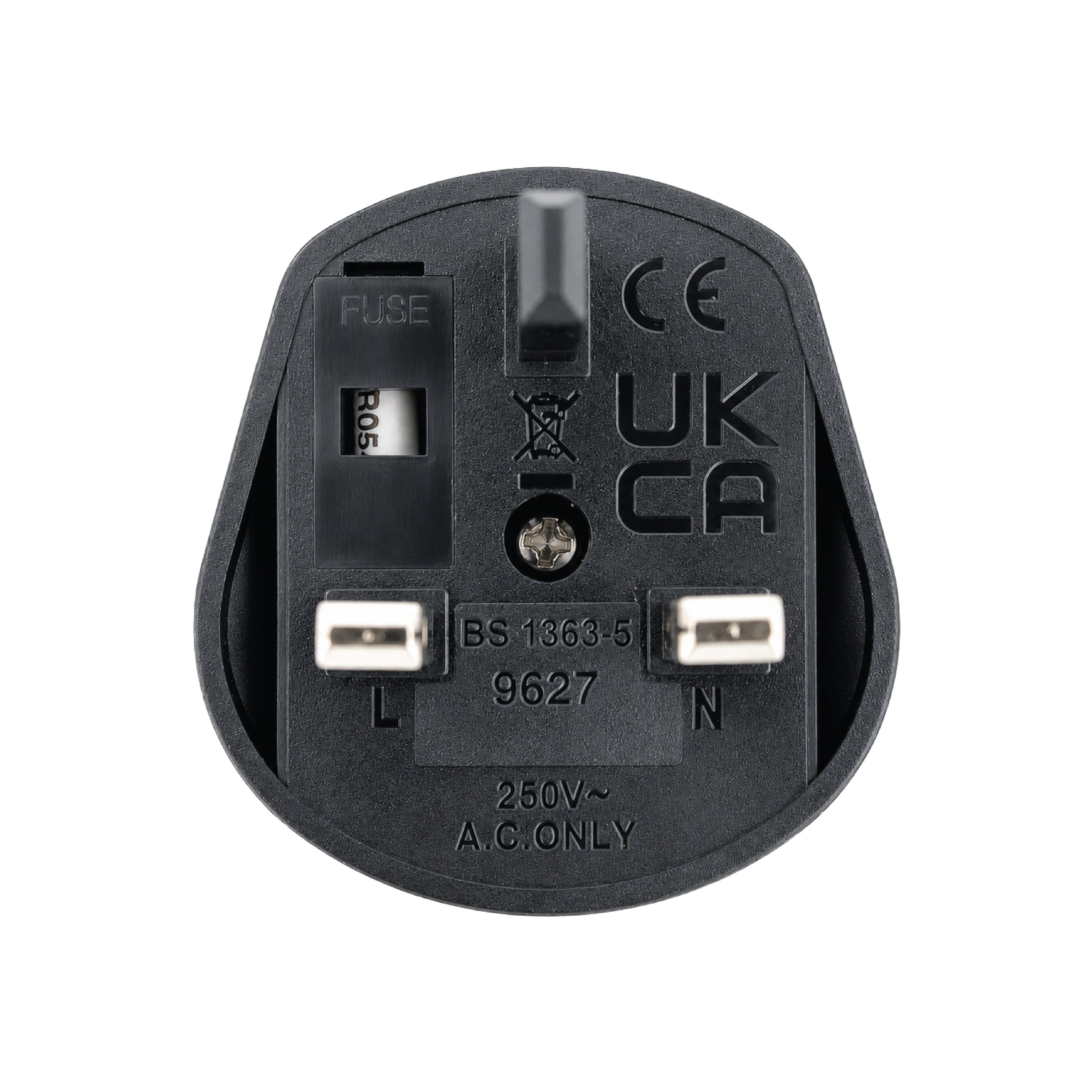 Rear view of the DOMIRA black toothbrush
and shaver adapter plug showing durable
UK 3 pin construction and solid build
quality.