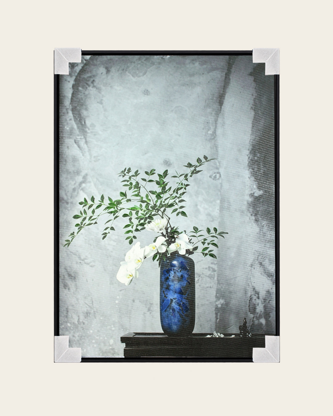 Indigo Grace flower vase wall art with corner protectors for delivery